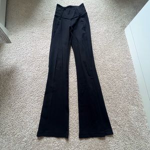 Black Lululemon Groove Super-High-Rise Flare Pant
